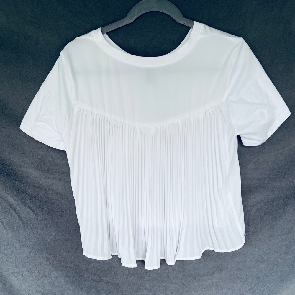 Forever 21 high low white top